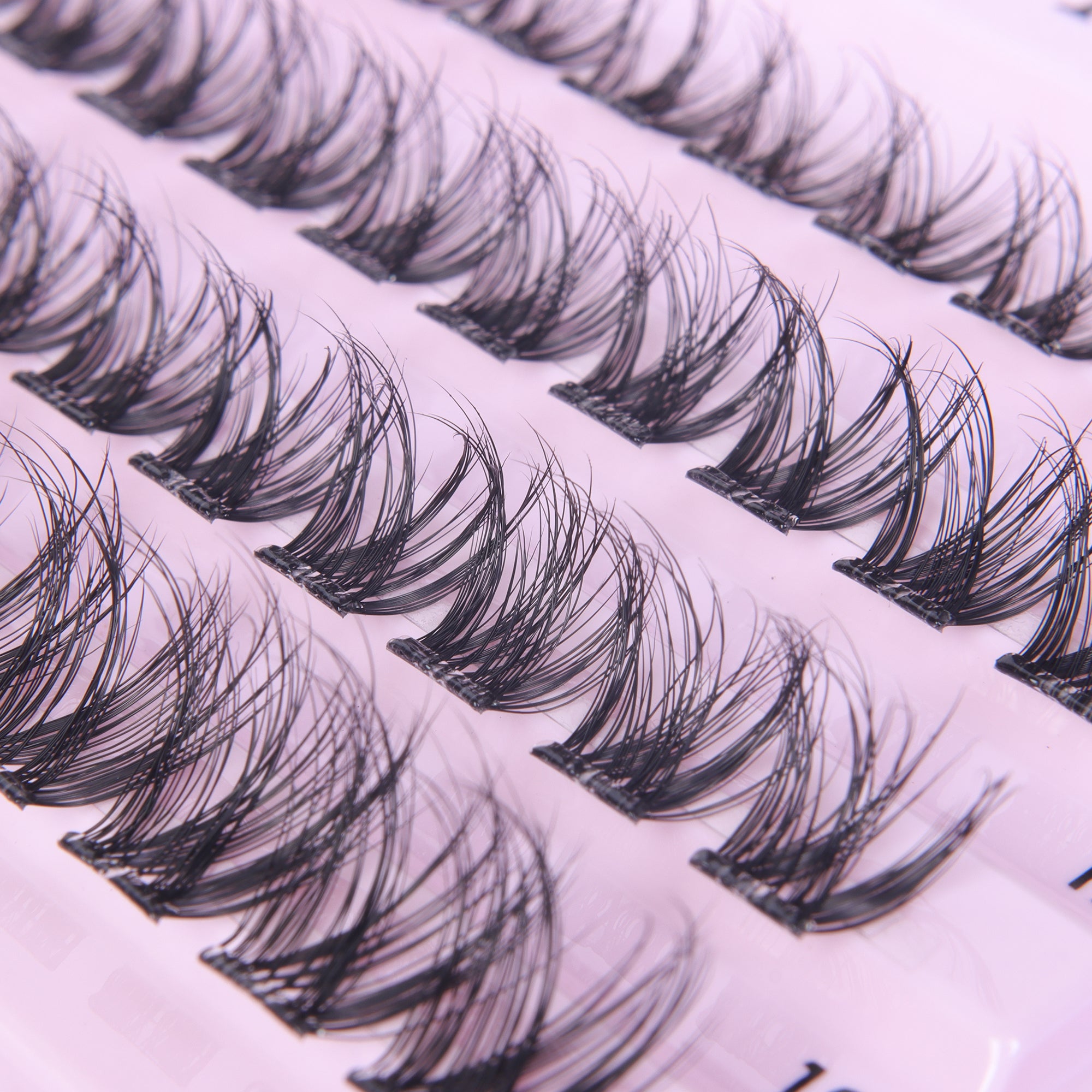 NEW Lazy Girl Christmas Bundle - 4 Exclusive Pre-Glued Lashes