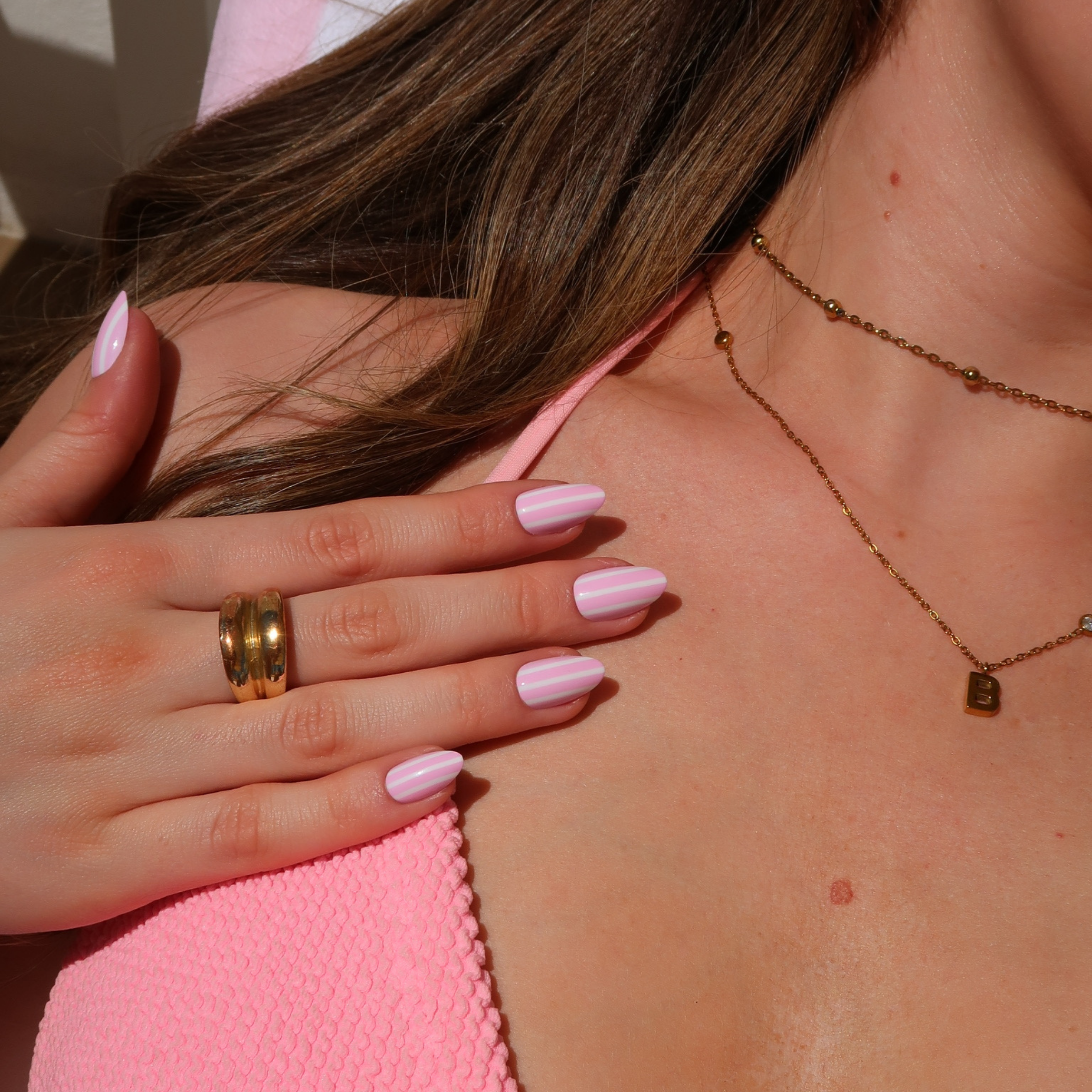 Beach Babe - Press On Nails