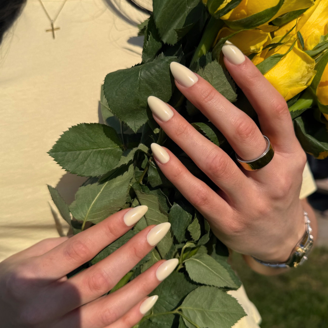 Buttercup - Press On Nails
