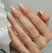 Dottie - Press On Nails