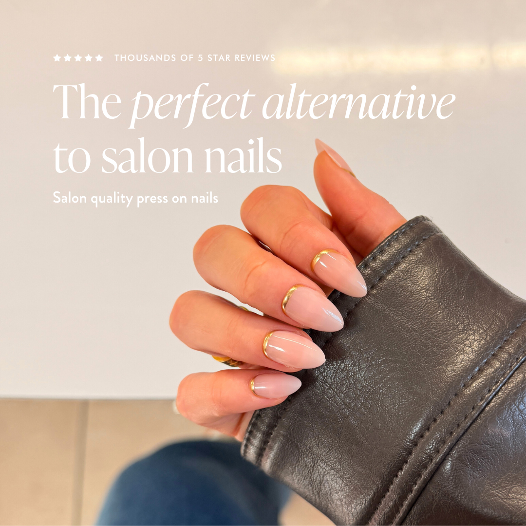 Golden Crescent - Press On Nails