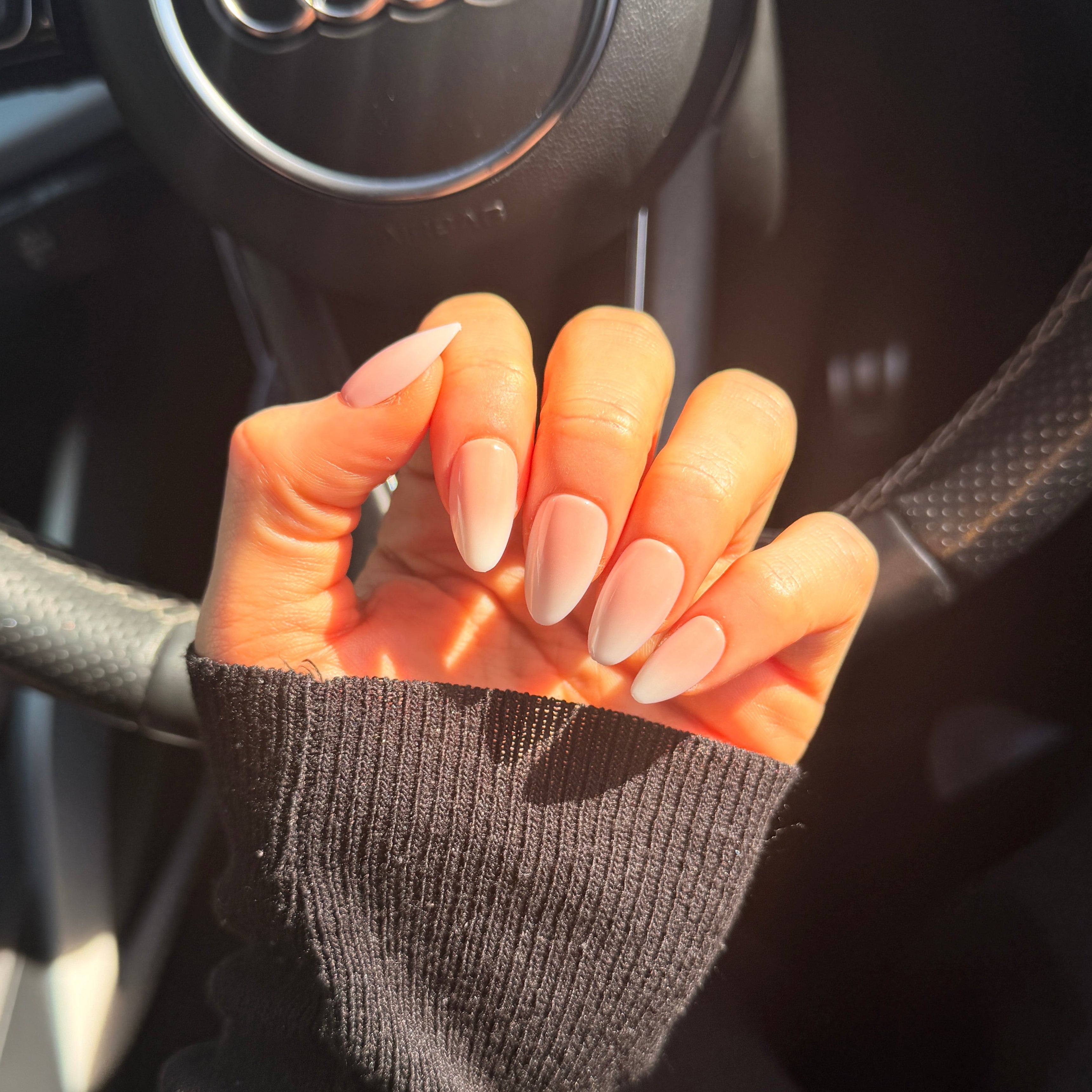 French Melt - Press On Nails