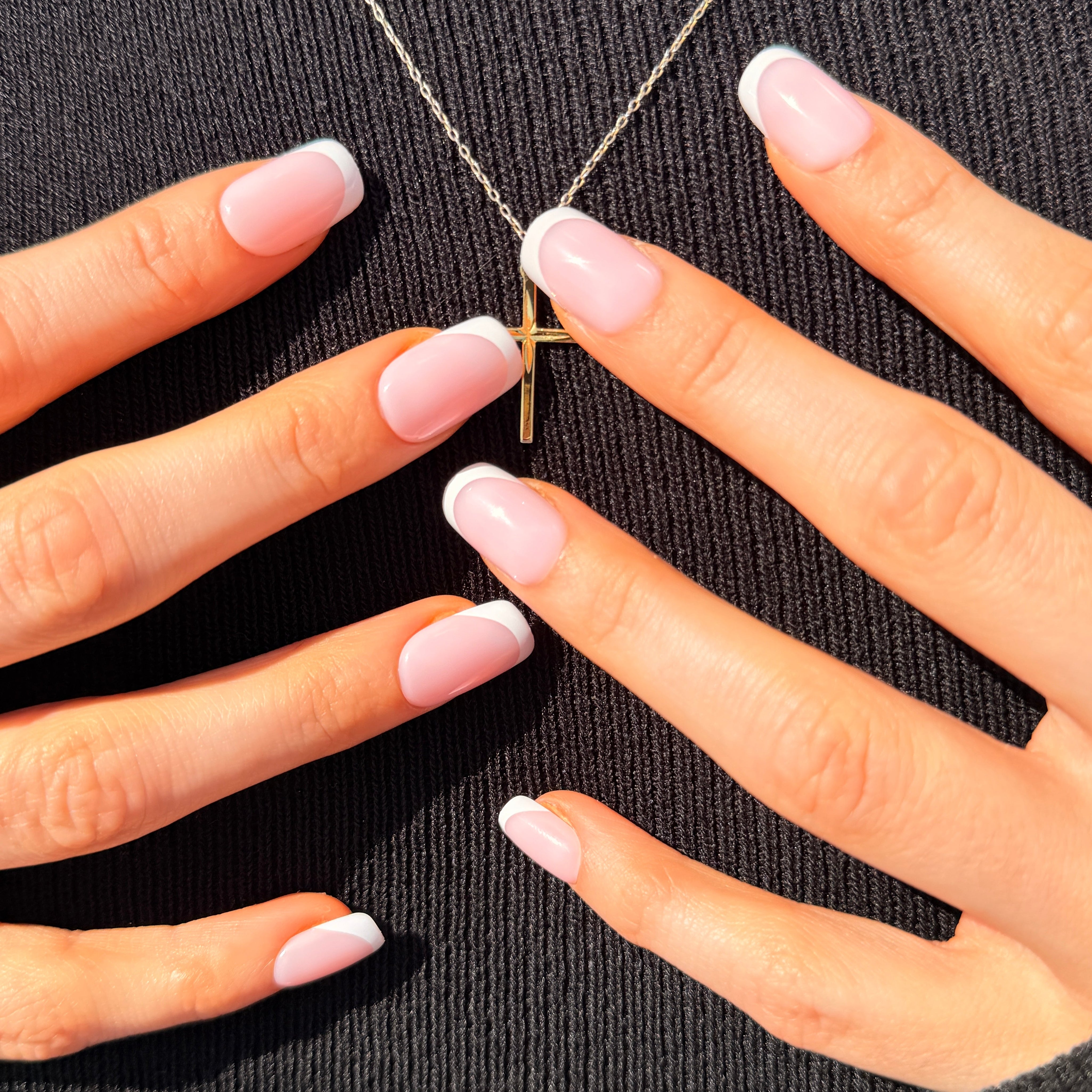 Timeless - Press On Nails